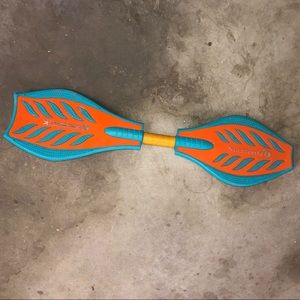 🔵BRAND NEW RAZOR RIPSTICK